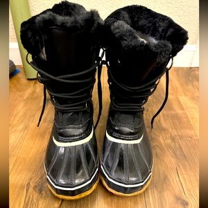 JBU black waterproof snow Boots 7.5
